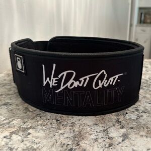 2POOD weightlifting belt